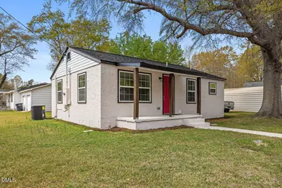 601 Temple Street, Selma, NC 27576 - Photo 2