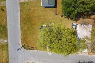 601 Temple St, Selma, NC 27576 - Photo 12