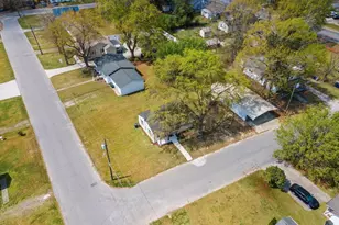 601 Temple St, Selma, NC 27576 - Photo 14