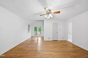 8205 Huntsman Ct, Chapel Hill, NC 27516 - Photo 24