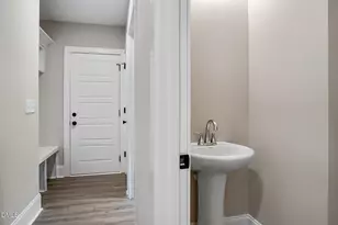 202 Batten Pond Rd, Selma, NC 27576 - Photo 14