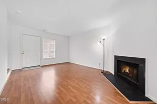 141 Coleridge Ct, Carrboro, NC 27510 - Photo 4