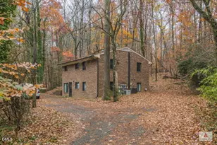 222 Valley Park Dr, Chapel Hill, NC 27514 - Photo 1