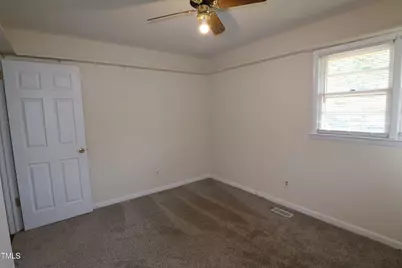 1115 Lorraine Street, Graham, NC 27253 - Photo 6