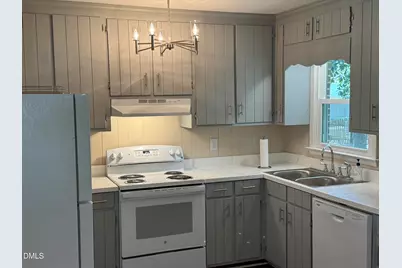 201 Carolyn Drive, Selma, NC 27576 - Photo 6