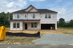 355 Margot Manor Dr, Benson, NC 27504 - Photo 1