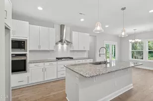 355 Margot Manor Dr, Benson, NC 27504 - Photo 8
