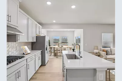 199 N Field Sparrow Way, Clayton, NC 27520 - Photo 4