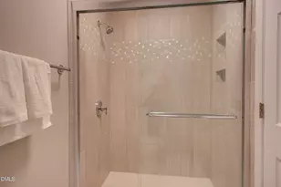 100 Glenview Pl, Chapel Hill, NC 27514 - Photo 28