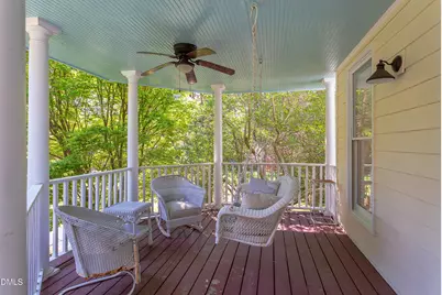 100 Glenview Place, Chapel Hill, NC 27514 - Photo 2