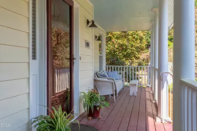 100 Glenview Place, Chapel Hill, NC 27514 - Photo 4