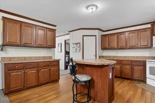 98 W Beverly Ln, Henderson, NC 27537 - Photo 10