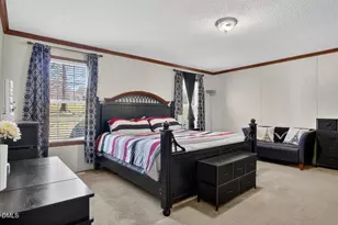 98 W Beverly Ln, Henderson, NC 27537 - Photo 18