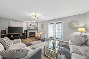 560 Darby Glen Ln, Durham, NC 27713 - Photo 6