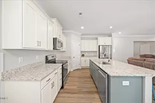 189 Red River Dr, Selma, NC 27576 - Photo 6