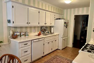 180 Montrose Dr, Durham, NC 27707 - Photo 8