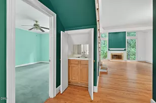 10 Innisfree Dr, Durham, NC 27707 - Photo 8