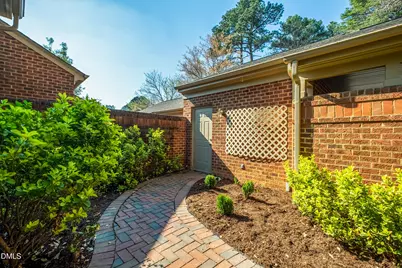 10 Innisfree Drive, Durham, NC 27707 - Photo 6