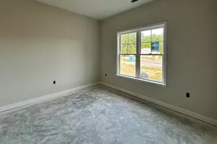 3715 Huntcliff Dr, La Grange, NC 28551 - Photo 10