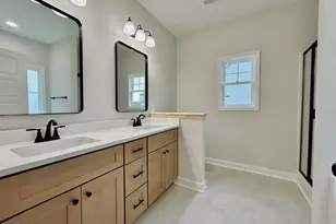3715 Huntcliff Dr, La Grange, NC 28551 - Photo 14