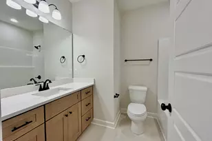 3715 Huntcliff Dr, La Grange, NC 28551 - Photo 10