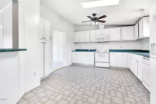 6601 Clearwater Dr, Oxford, NC 27565 - Photo 6