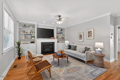 121 E Seeman Street, Durham, NC 27701 - Photo 6