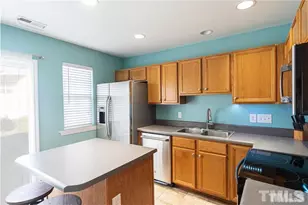 8005 River Gold Ln, Raleigh, NC 27616 - Photo 4