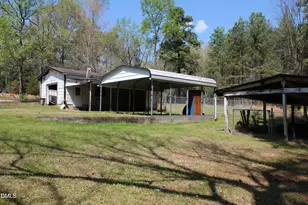 822 Clayton Rd, Durham, NC 27703 - Photo 4