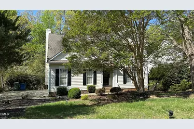 8 Arrowwood Court, Durham, NC 27712 - Photo 2