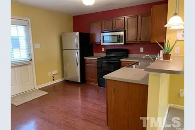 8914 Thornton Garden Lane, Raleigh, NC 27616 - Photo 2