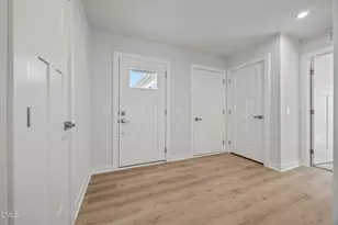 8722 Kenridge Ln, Fuquay Varina, NC 27526 - Photo 6