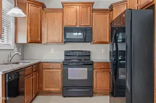 200 Bluegrass Dr, Oxford, NC 27565 - Photo 8