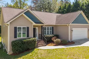 200 Bluegrass Dr, Oxford, NC 27565 - Photo 2