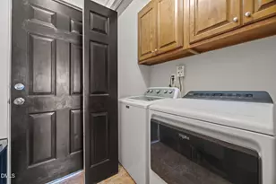887 Coachman Way, Sanford, NC 27332 - Photo 12