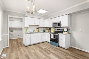 2413 Hillford Dr, Burlington, NC 27217 - Photo 8