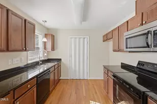 900 Dorothy Sanders Way, Raleigh, NC 27601 - Photo 14