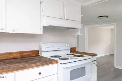 601 E Townsend Street, Dunn, NC 28334 - Photo 22