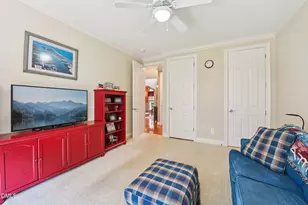 312 Allenhurst Pl, Cary, NC 27518 - Photo 20