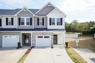 424 Leighann Ridge Ln, Rolesville, NC 27571 - Photo 2