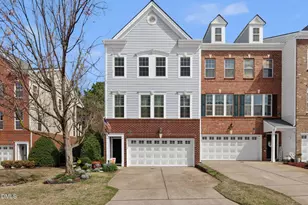 108 Butterbiggins Ln, Apex, NC 27539 - Photo 2