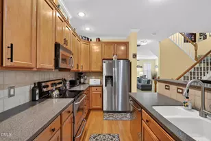 108 Butterbiggins Ln, Apex, NC 27539 - Photo 10