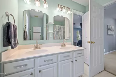 202 Millicent Way, Morrisville, NC 27560 - Photo 28