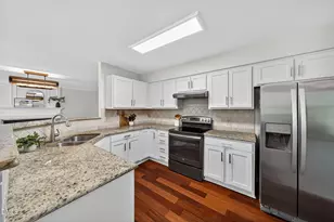 101 Durington Pl, Cary, NC 27518 - Photo 16