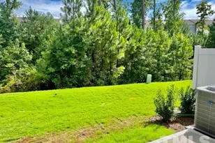 1038 Manorhaven Dr, Durham, NC 27703 - Photo 38