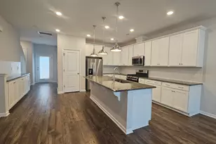 1038 Manorhaven Dr, Durham, NC 27703 - Photo 4