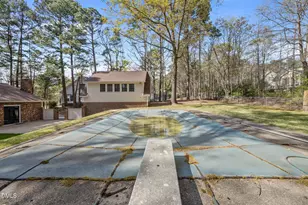 2421 Bonnie Brae Rd, Durham, NC 27703 - Photo 40