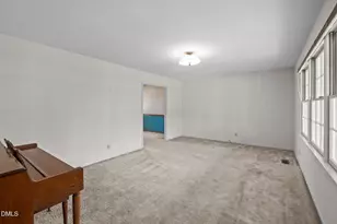 2421 Bonnie Brae Rd, Durham, NC 27703 - Photo 10