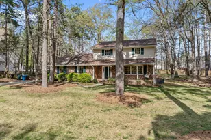 2421 Bonnie Brae Rd, Durham, NC 27703 - Photo 2