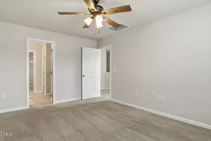 949 Robbie Jackson Ln, Fuquay Varina, NC 27526 - Photo 28